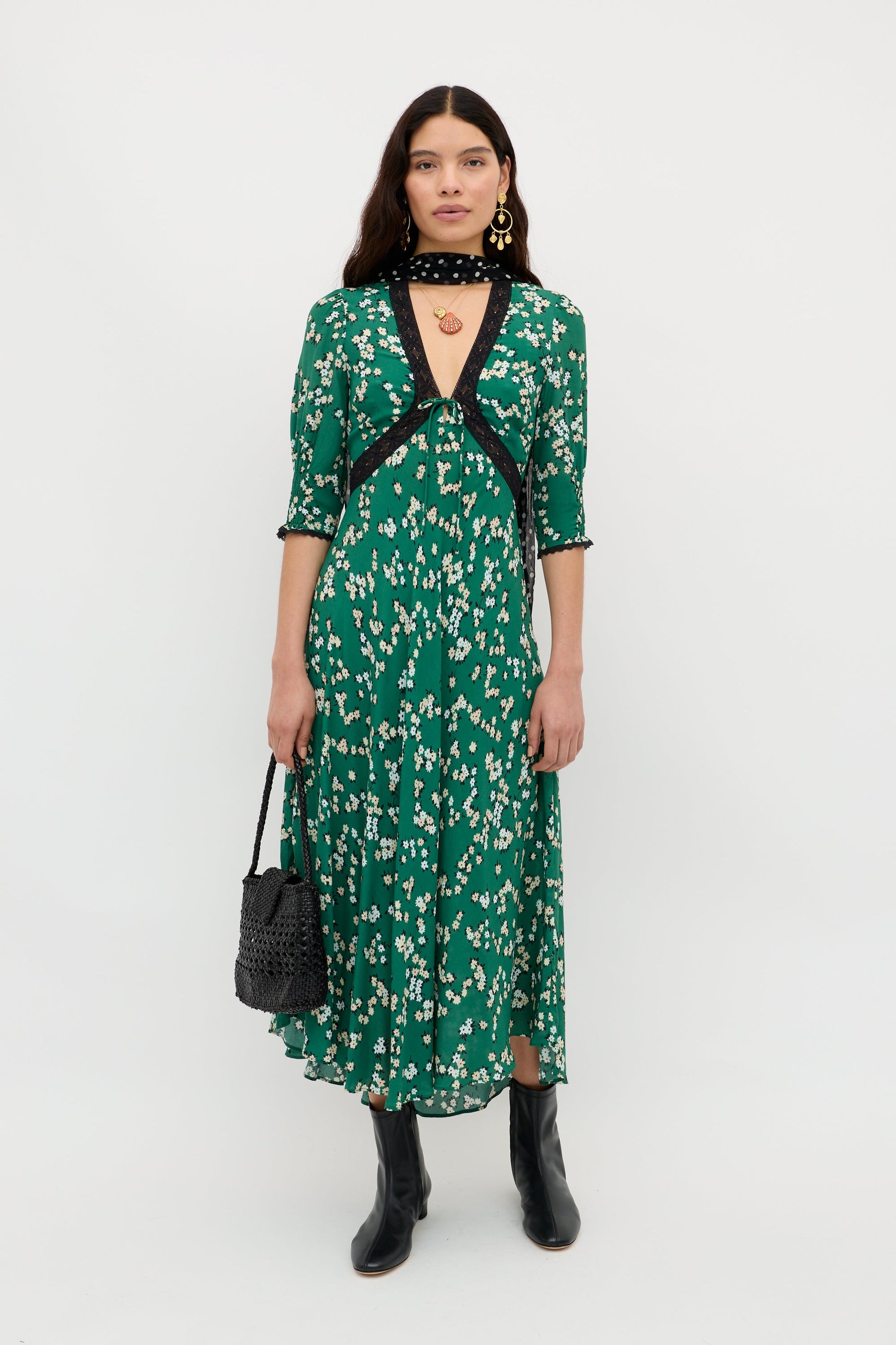 Amina - City Floral Olive