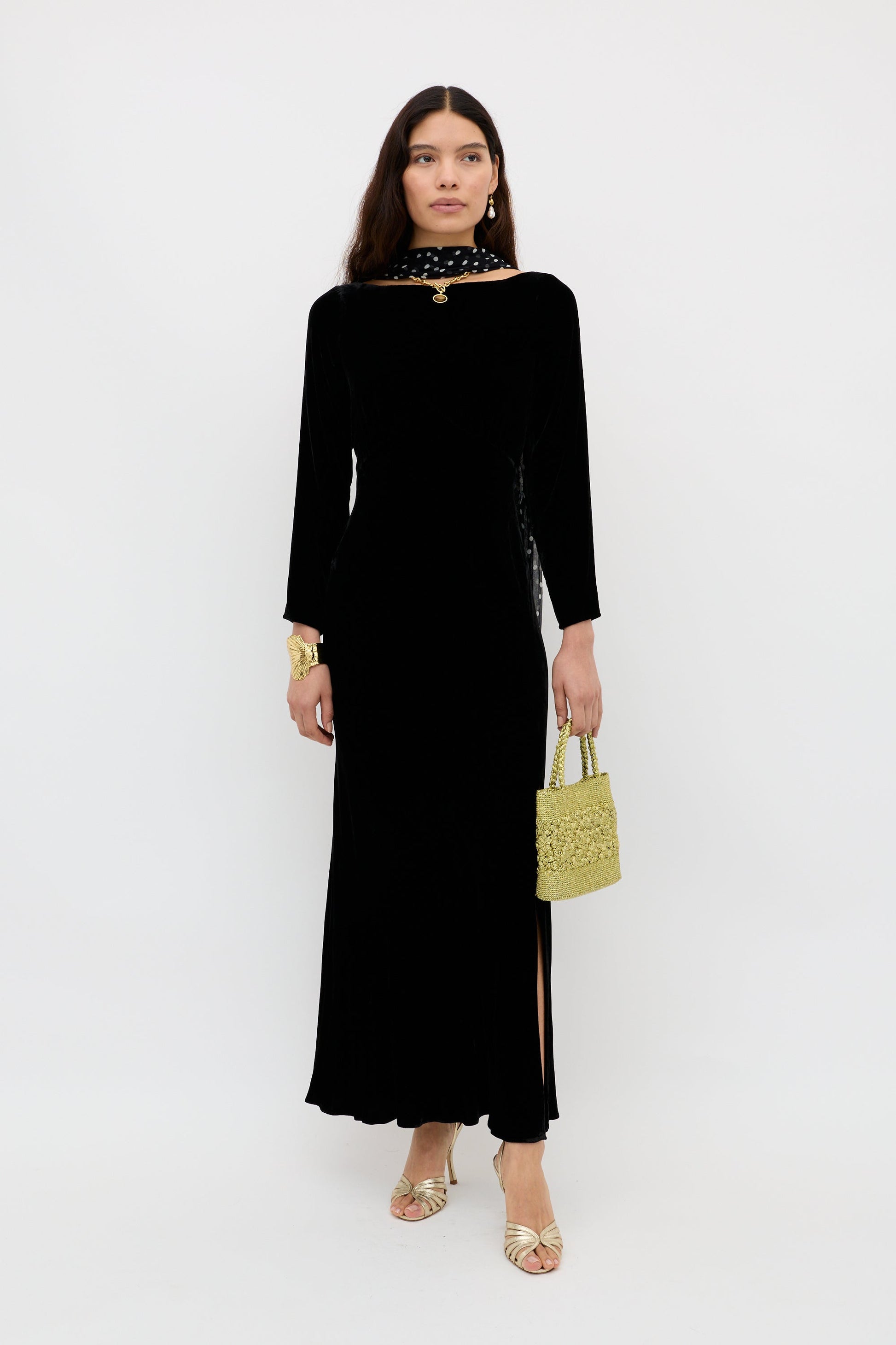 Devina  -  Black