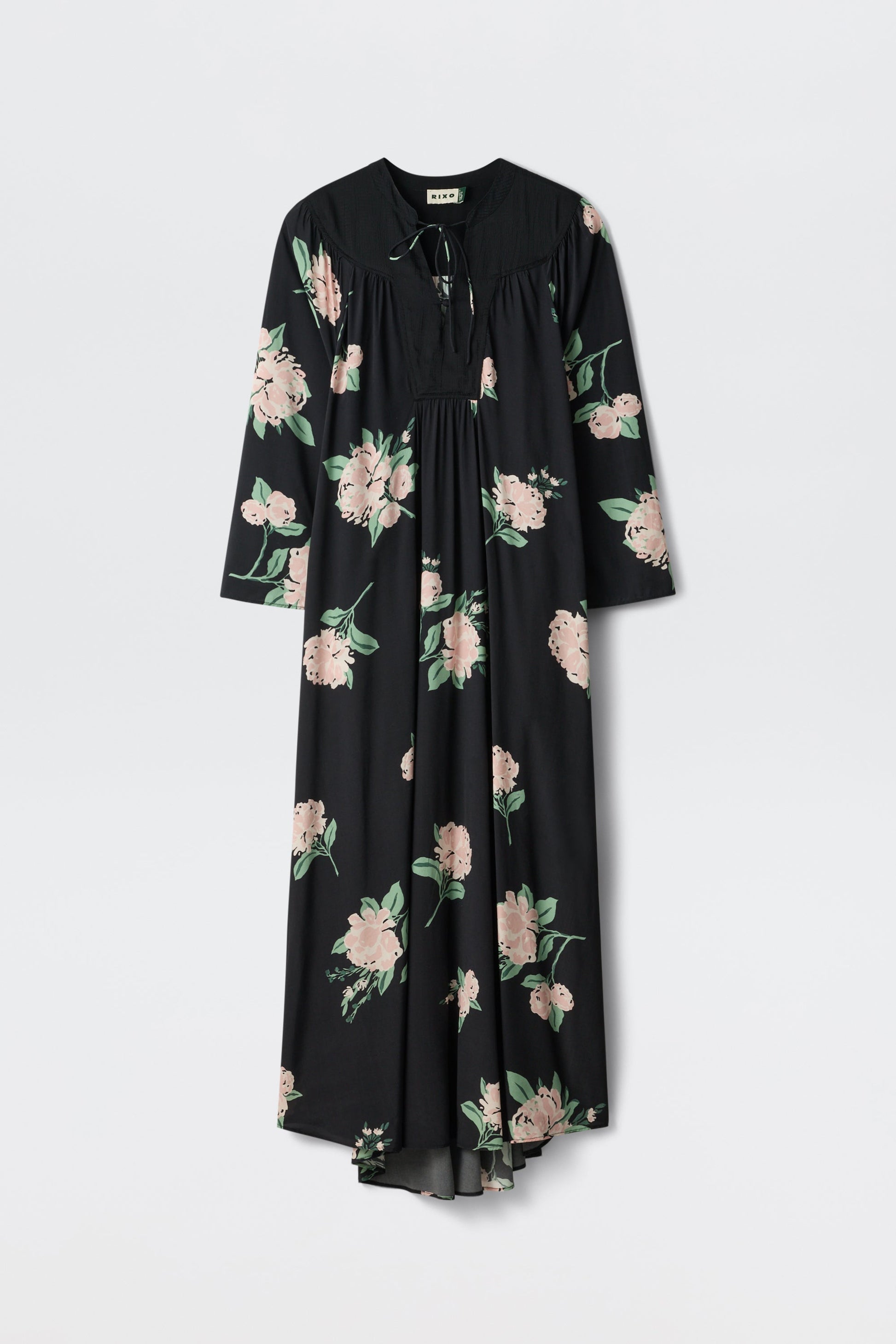 Lucilla - Peonies Scatter Black