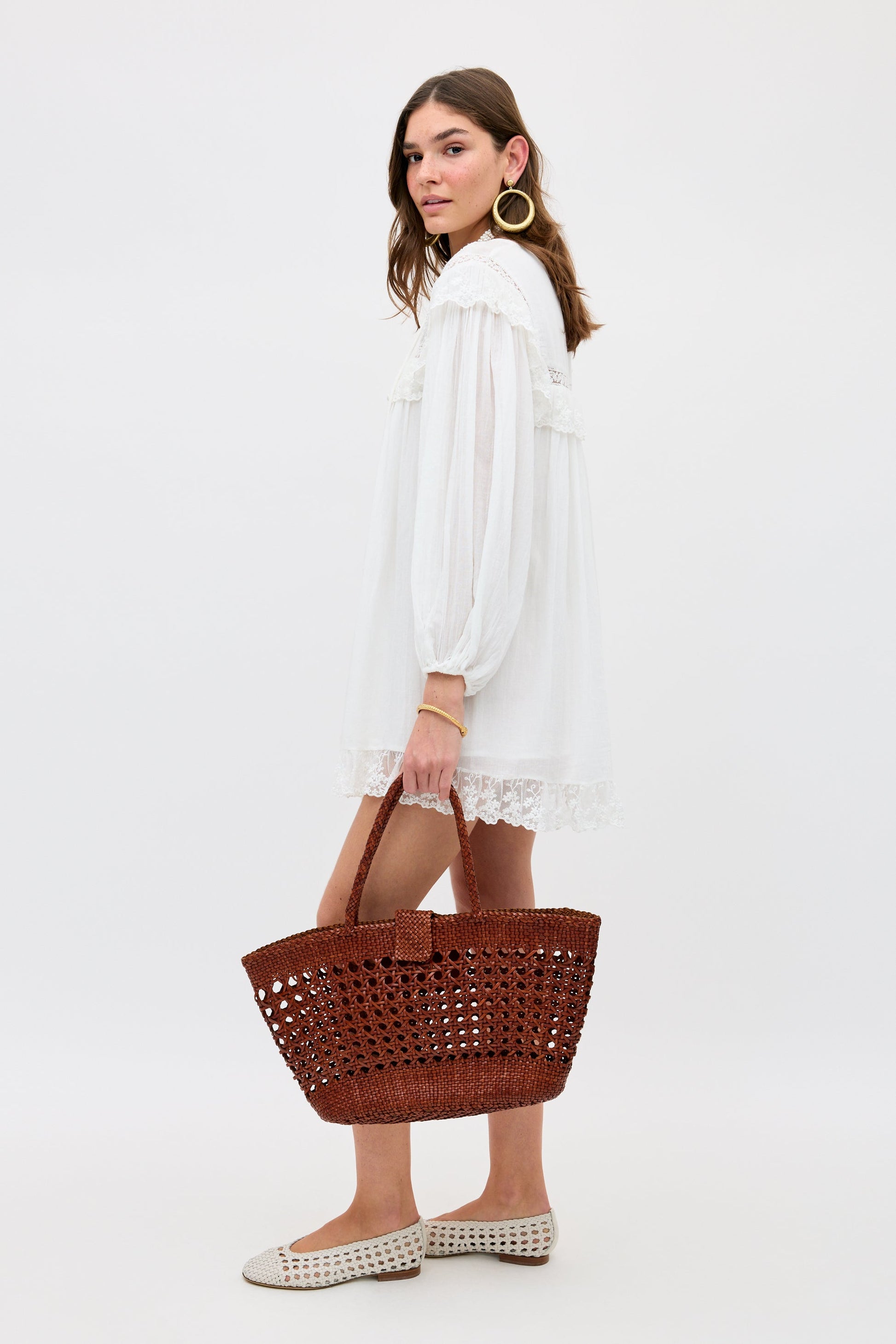 Inez - Lilly Embroidery Ivory
