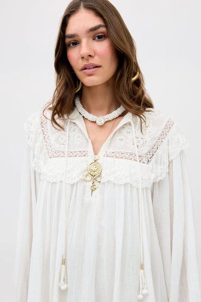 Inez - Lilly Embroidery Ivory