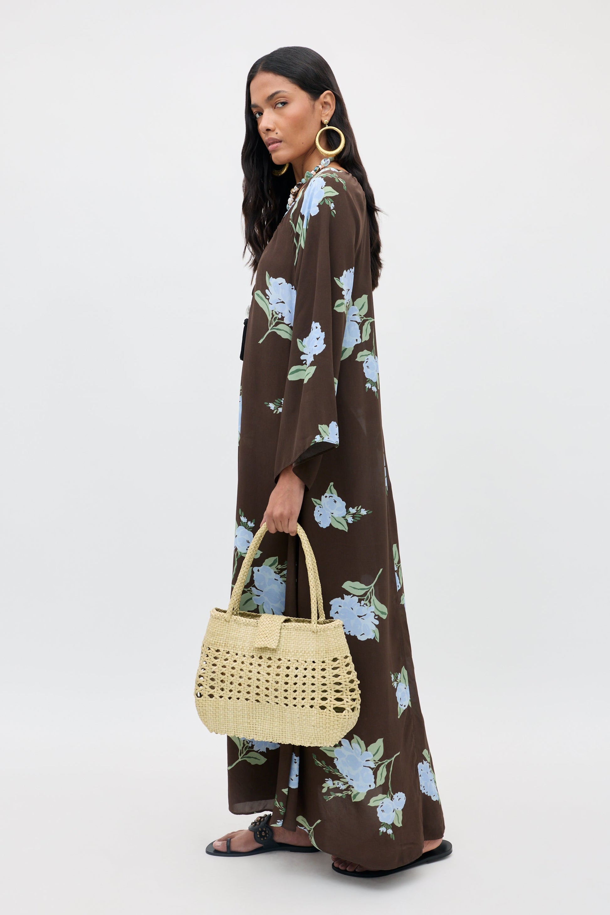 Lianne - Peonies Scatter Brown