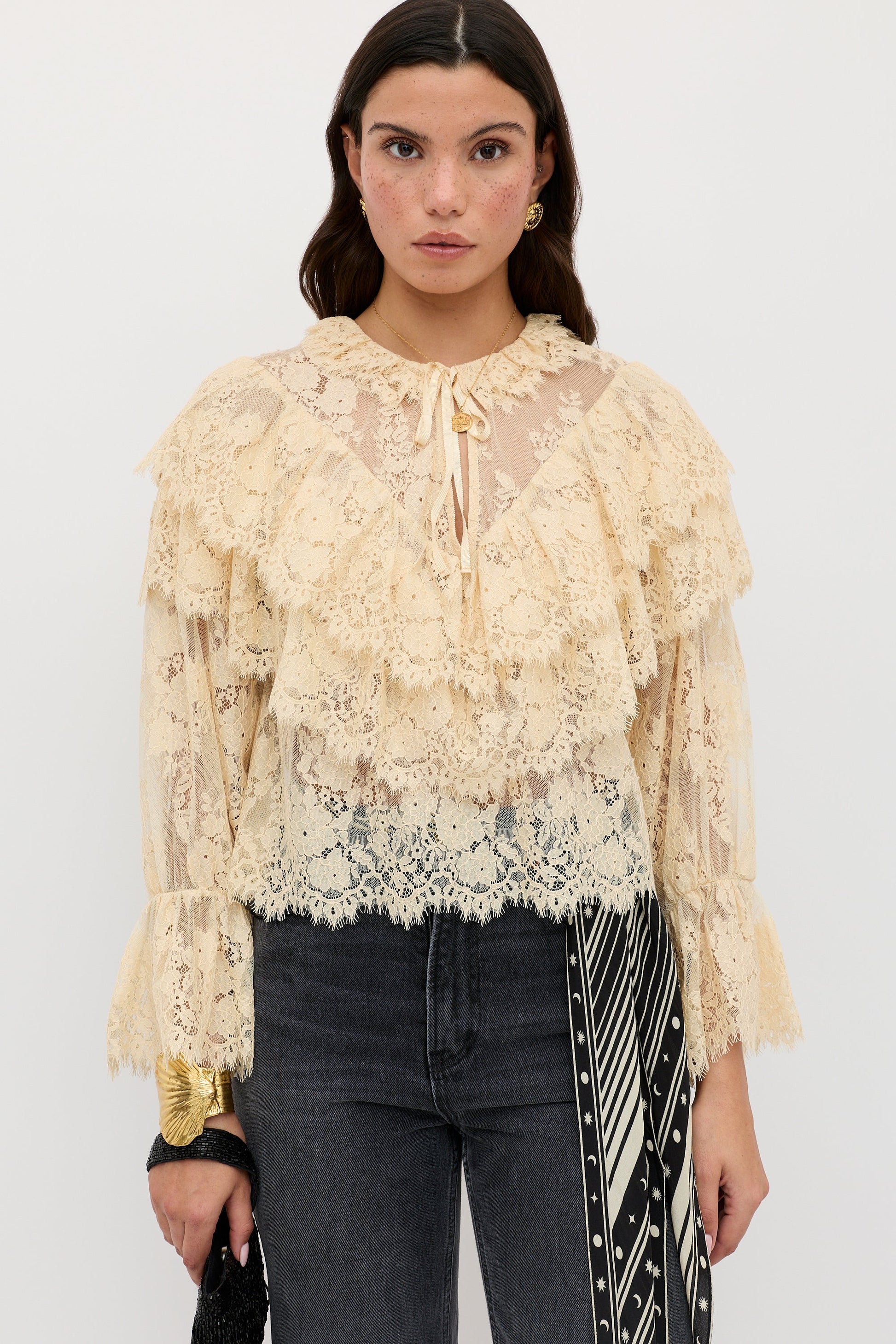 Faryn  -  Vintage Cream